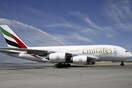 Bloomberg: H Emirates θα καταργήσει 30.000 θέσεις εργασίας και θα αποσύρει τα A380