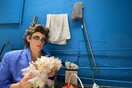 Δείτε τα νέα βίντεο του «Enter» που επιμελήθηκε το Chocolate Factory Theater της Νέας Υόρκης