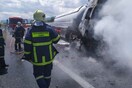 Φωτιά σε βυτιοφόρο στην Αθηνών - Θεσσαλονίκης: Νεκρός ο οδηγός