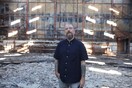 Αναγνώσεις: Ο Freddie F. απαγγέλλει ένα δικό του τραγούδι