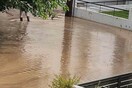 Σέρρες: Σφοδρή βροχόπτωση και πλημμύρες - Υπερχείλισαν δύο ρέματα