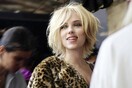 H Scarlett Johansson δεν φοράει ακριβά ρούχα