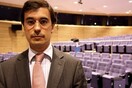 "Κύριε ηλίθιε στις Βρυξέλλες, θέλετε να απαντήσετε;"