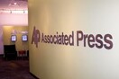 To Αssociated Press πρέπει να νικήσει τα μπλογκς!