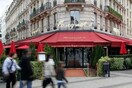 Άνεργοι εισέβαλλαν στο αγαπημένο ρεστοράν του Σαρκοζί