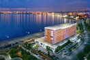 Δέκα μήνες παράταση παίρνει το λουκέτο του Μακεδονία Παλλάς.