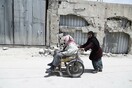 OHE: Αντιμέτωπη με την «απόλυτη καταστροφή» η ανατολική Γούτα - Κινδυνεύουν 400.000 άμαχοι