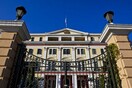 «Ανασταίνει» τρία υπουργεία ο Σαμαράς