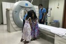 Έζησαν 10 χρόνια με τα κεφάλια ενωμένα, τώρα θα τις χωρίσουν και μάλλον μια μόνο θα επιζήσει
