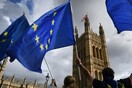 Βρετανία: Το 50% των Βρετανών υπέρ δεύτερης ψηφοφορίας για το Brexit, σύμφωνα με δημοσκόπηση