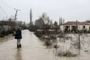 Ένας νεκρός και σημαντικές ζημιές από τις πλημμύρες στην Αλβανία