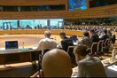 Καταρχήν συμφωνία στην Ε.Ε. για ζώνη ελεύθερου εμπορίου με τις ΗΠΑ