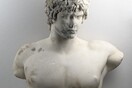Το Αθέατο Μουσείο παρουσιάζει τον Αδριανό και τον Αντίνοο σε μια συνάντηση 19 αιώνες μετά