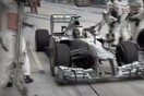 Ο Lewis Hamilton ξέχασε ότι δεν οδηγεί για την McLaren