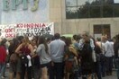 Μικρής έκτασης επεισόδια έξω από το ραδιόφωνο της ΕΤ3 στη Θεσσαλονίκη