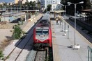 Νεκρός ο άνδρας που έπεσε στις γραμμές του ΟΣΕ στο Μενίδι (upd)