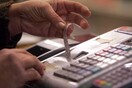 Πολλές παραβάσεις από καταστήματα και επιχειρήσεις στις γιορτές