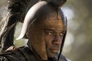 Πρώτες εικόνες από την επική σειρά «Troy: Fall of a City» - Μαύρος ηθοποιός υποδύεται τον Αχιλλέα