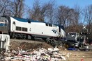 ΗΠΑ: Τρένο που μετέφερε βουλευτές και γερουσιαστές συγκρούστηκε με απορριμματοφόρο - Πληροφορίες για έναν νεκρό