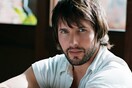 Ο Τζέιμς Μπλαντ ζήτησε συγγνώμη για το «You are beautiful»