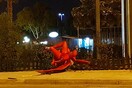 Έπεσε ο Phylax - Τι υποστηρίζει ο δήμαρχος για την πτώση του γλυπτού από το βάθρο