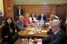 Επεισοδιακή συνεδρίαση της -κουτσουρεμένης- κοινοβουλευτικής ομάδας των ΑΝΕΛ