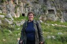 Παλαγγιά: Κοινός θνητός στον τάφο