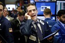 Νέα βουτιά της Wall Street - Κάτω από τις 24.000 μονάδες έκλεισε ο Dow Jones