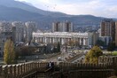 Απομακρύνονται αγάλματα που παραπέμπουν σε αλυτρωτισμό από το κέντρο των Σκοπίων