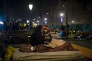 Τουλάχιστον 3.000 άστεγοι καταμετρήθηκαν σε μια νύχτα στους δρόμους του Παρισιού σε μία άνευ προηγουμένου απογραφή
