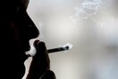 Μήνυση για «έκθεση σε κίνδυνο θανάτου» εναντίον τεσσάρων καπνοβιομηχανιών στη Γαλλία