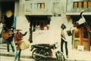 Εξάρχεια: Μια ιστορία έρωτα & αμφισβήτησης για το καθ’ έξιν ατίθασο αθηναϊκό «γαλατικό χωριό»