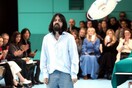 Ο οίκος Gucci ανακοίνωσε μια τεράστια δωρεά στο κίνημα για τον έλεγχο της οπλοκατοχής
