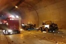 Σοκαριστικό τροχαίο σε σήραγγα στη Ναύπακτο - Ένας νεκρός και ένα βρέφος τραυματισμένο