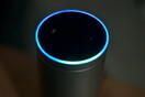 Η Alexa ξεσπά μόνη της σε γέλια και οι χρήστες ανατριχιάζουν