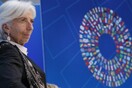 Κρίσιμες συζητήσεις για την ελάφρυνση του ελληνικού χρέους στο περιθώριο της συνόδου του ΔΝΤ
