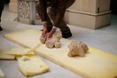 Οι εργαζόμενοι σώζουν τους θησαυρούς στο Εθνικό Μουσείο της Δαμασκού