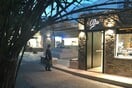 Γκρέμισαν αυθαίρετο κοσμηματοπωλείο στην Ψαρού - Το πρόστιμο έφτασε τα 500.000 ευρώ