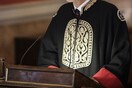 Κάθε χρόνο αναγορεύονται από τα ελληνικά ΑΕΙ περίπου 2.000 διδάκτορες