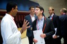 Γίνε μέλος του «Falling Walls» και παρουσίασε την πρωτοπόρα ιδέα σου σε μόλις 3 λεπτά!