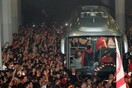 Αποθέωση για τον Ολυμπιακό στο αεροδρόμιο