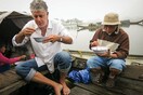 O Anthony Bourdain θα ανοίξει μια τεράστια αγορά με θέμα το Blade Runner