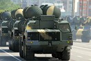 Πυραύλους S-300 θα πουλήσει η Μόσχα στην Τεχεράνη
