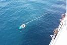 Διασώθηκε ηλικιωμένη που βρέθηκε στη θάλασσα, 5 μίλια από τον Πειραιά - Η στιγμή της διάσωσης