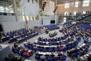 Τι απαντά η γερμανική κυβέρνηση στις αντιδράσεις για την εξαγωγή υποβρυχίων στην Τουρκία