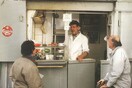 Το θρυλικό σουβλατζίδικο του Κώστα στην Αδριανού