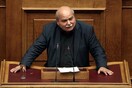 Παρατηρήσεις Βούτση σε φωτορεπόρτερ που "ζουμάρουν" σε κινητά βουλευτών