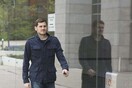 Ο Κασίγιας "δάνεισε" το πρόσωπο του σε γραφείο που ειδικεύεται στην υπεράσπιση θυμάτων τραπεζών