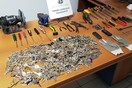Έπιασαν «στα πράσα» διαρρήκτες με πάνω από 600 αντικλείδια