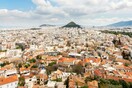 Tο Μοnocle στην Αθήνα: Άφθονοι γενειοφόροι πληρώνουν 30 ευρώ για ξύρισμα και γεμάτα μπαρ